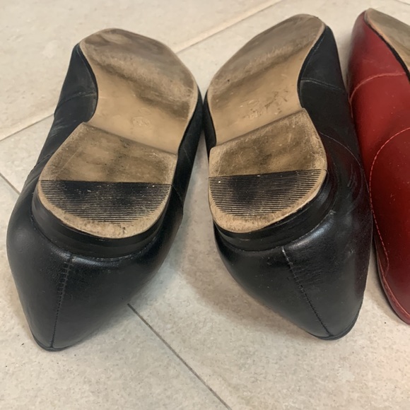 🥿 2 Pairs of Loafers - RED AND BLACK (6 1/2)🥿🥿 - Picture 10 of 10